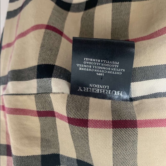 Burberry Light Jacket - Picture 5 of 5